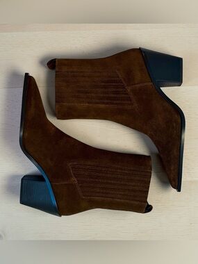 ZARA Dark Brown Suede Pointed Ankle Booties